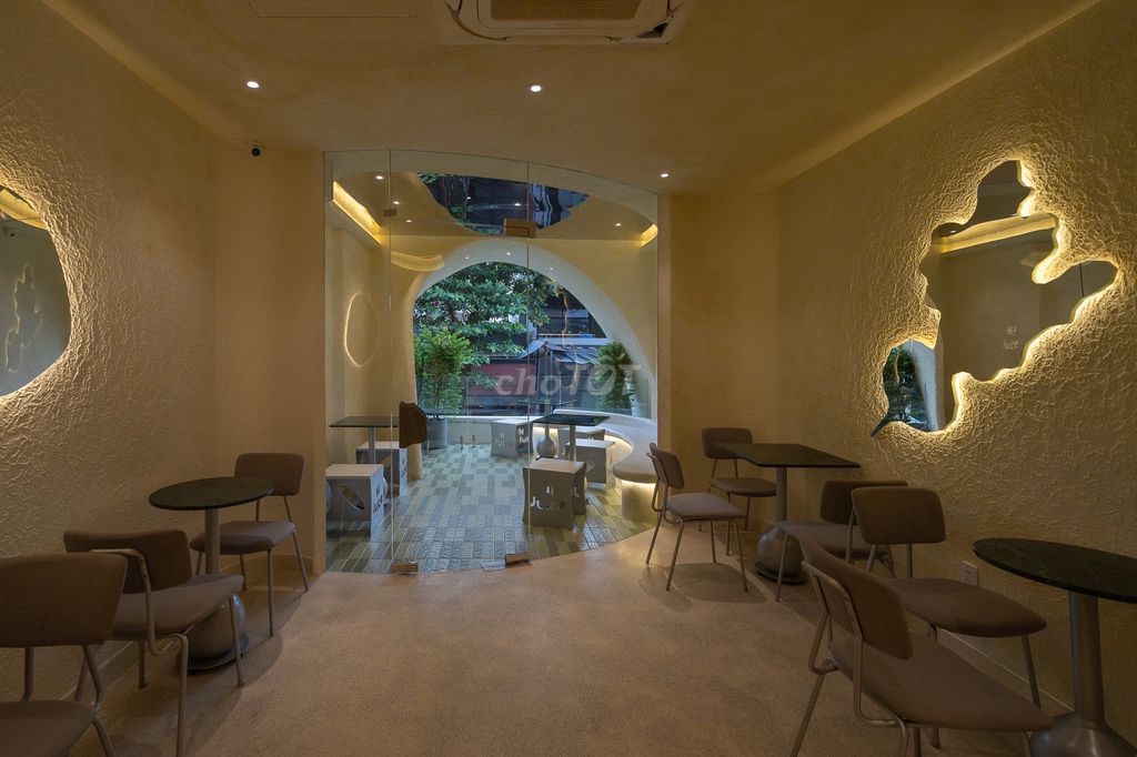Rent an area: 0-2 X12 M Front of Spring, Thảo Điềnst, District 2.