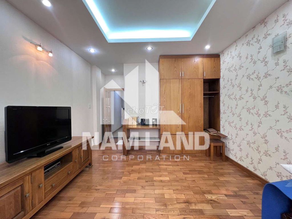 4 floors over 200 M2 sd Apak City area is 28 million