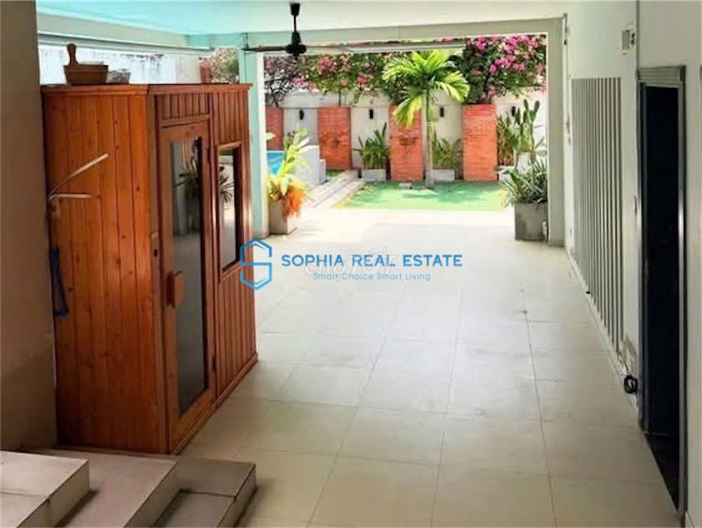 Rent Villa Nguyễn Văn Hưởng Thảo Điền 400 meters2, 1 MM 3th floor bedroom 5 toilets