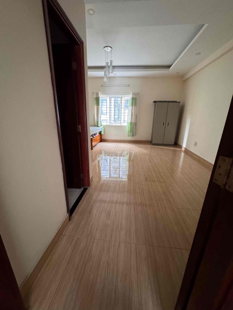 Rent Bình Lợi 6 x24 M, 6 bedrooms, 7 toilets, basic interior - 45 million