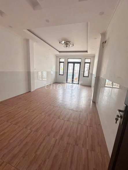 Rent a new home building 1kq0 - an area of 4 x23-c-4 new ones- 3 bedrooms