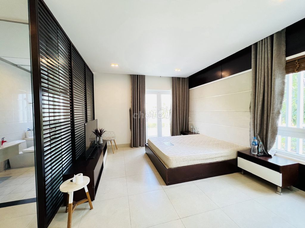 -10 X20 M full interior 4 bedroom 4 toilets