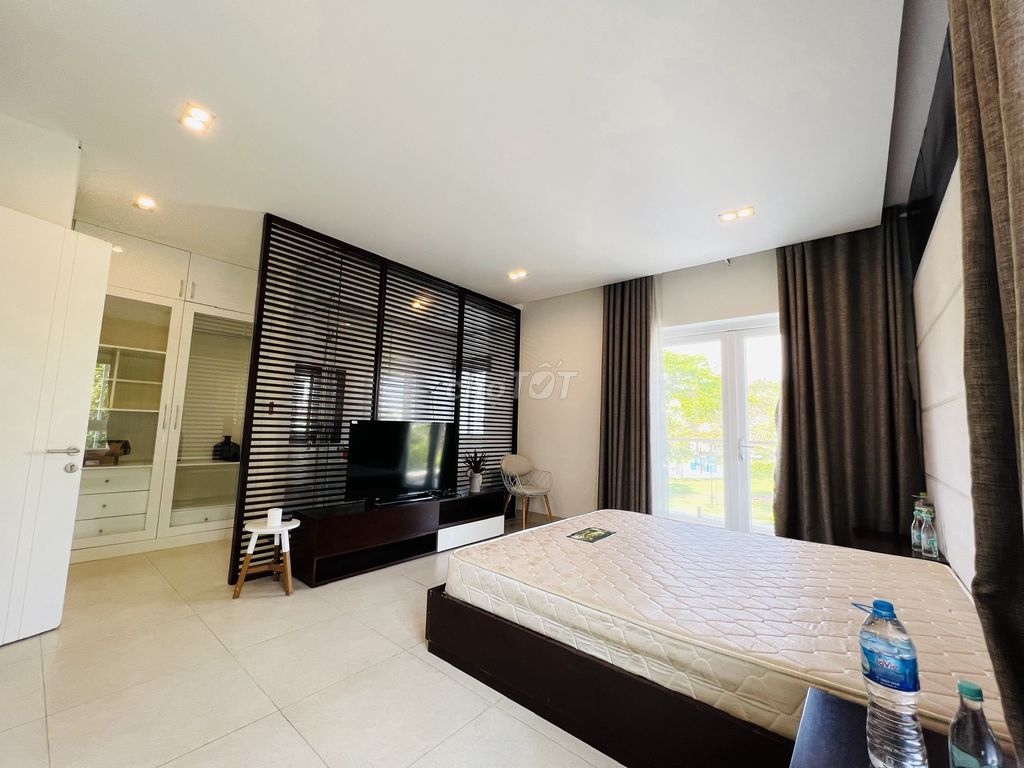 -10 X20 M full interior 4 bedroom 4 toilets