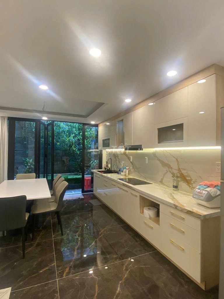Need to rent an alley building. 139/6 A Tân Thắng P.Sơn Kỳ Q.Tân Phú