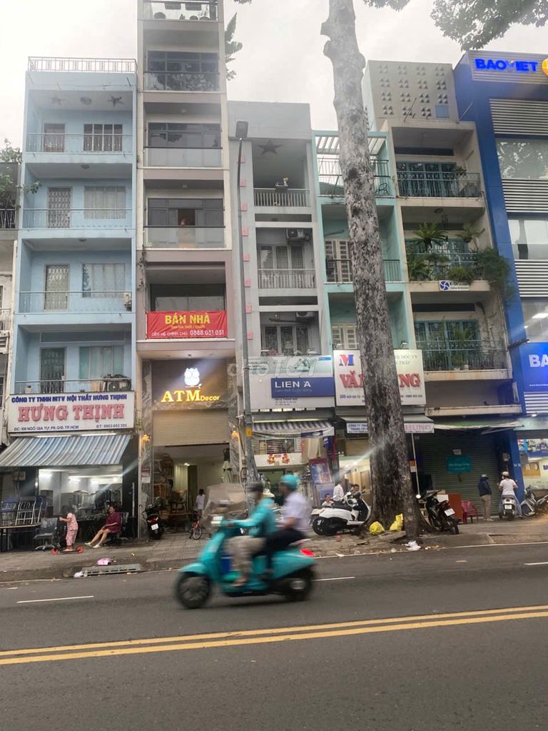 Rent a new level Nhất Chi Mai 4.4 X22 new house that does 17x