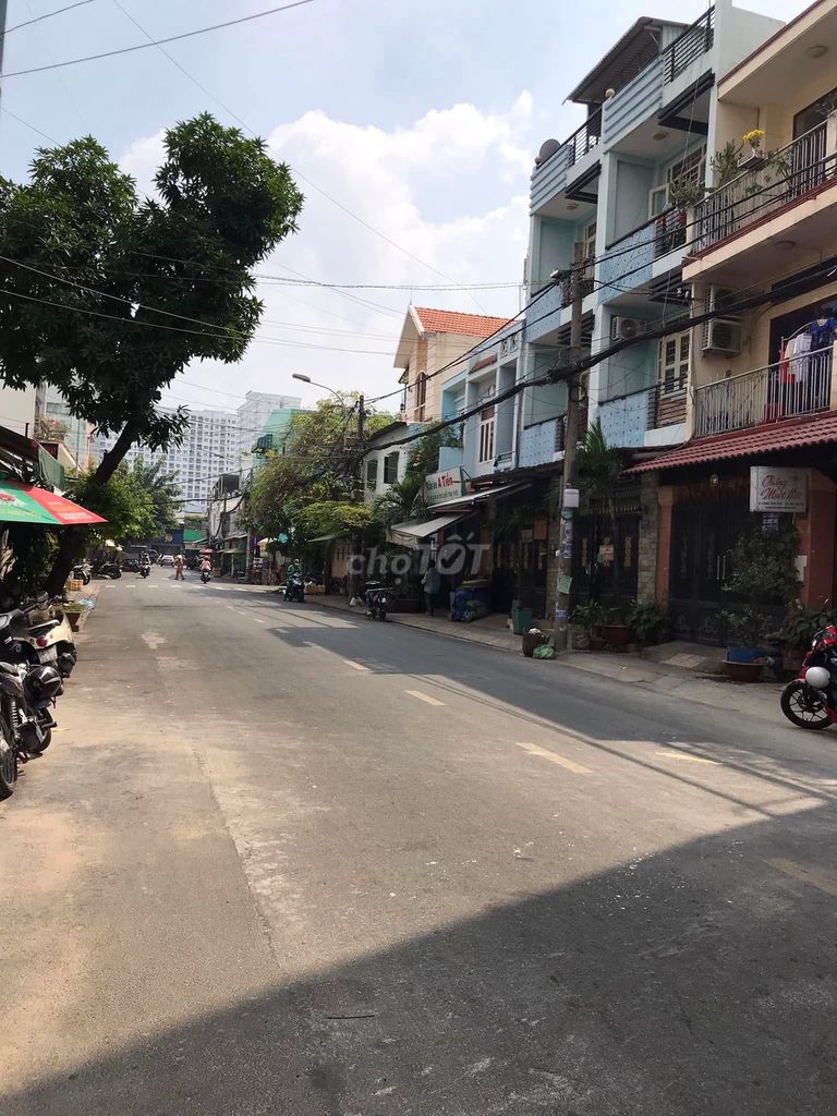 Rent house 6.5 x 20 meters.3 floors. Lương Trúc Đàm.GEh:37 million.