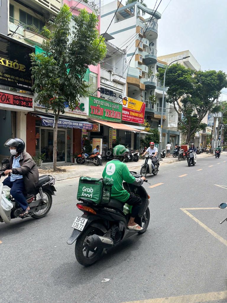Rent two stories, Vĩnh Hội cash, Vĩnh Hội, District 4