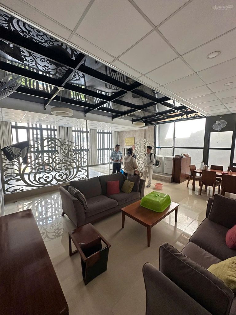 Super Racine 1.Thăng Long_8 x25 mphmm of ground 3 stories, elevator for rent
