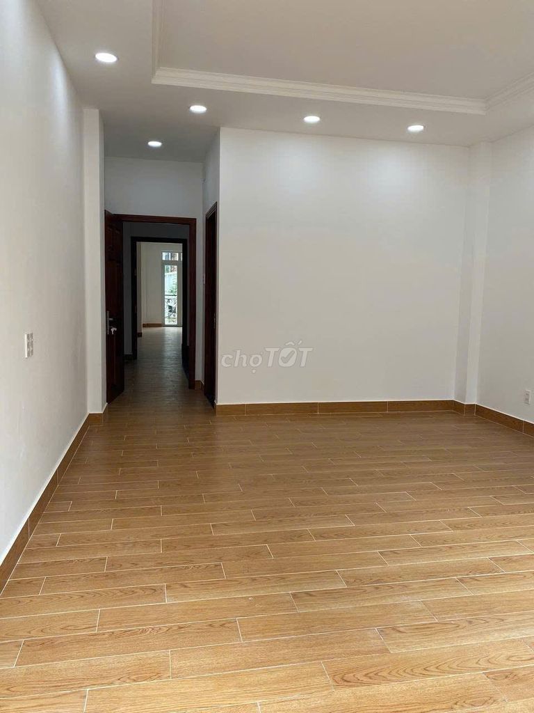 Rent an alley house 536/3 B Âu Cơ, 1801 10, Q. Tân Bình