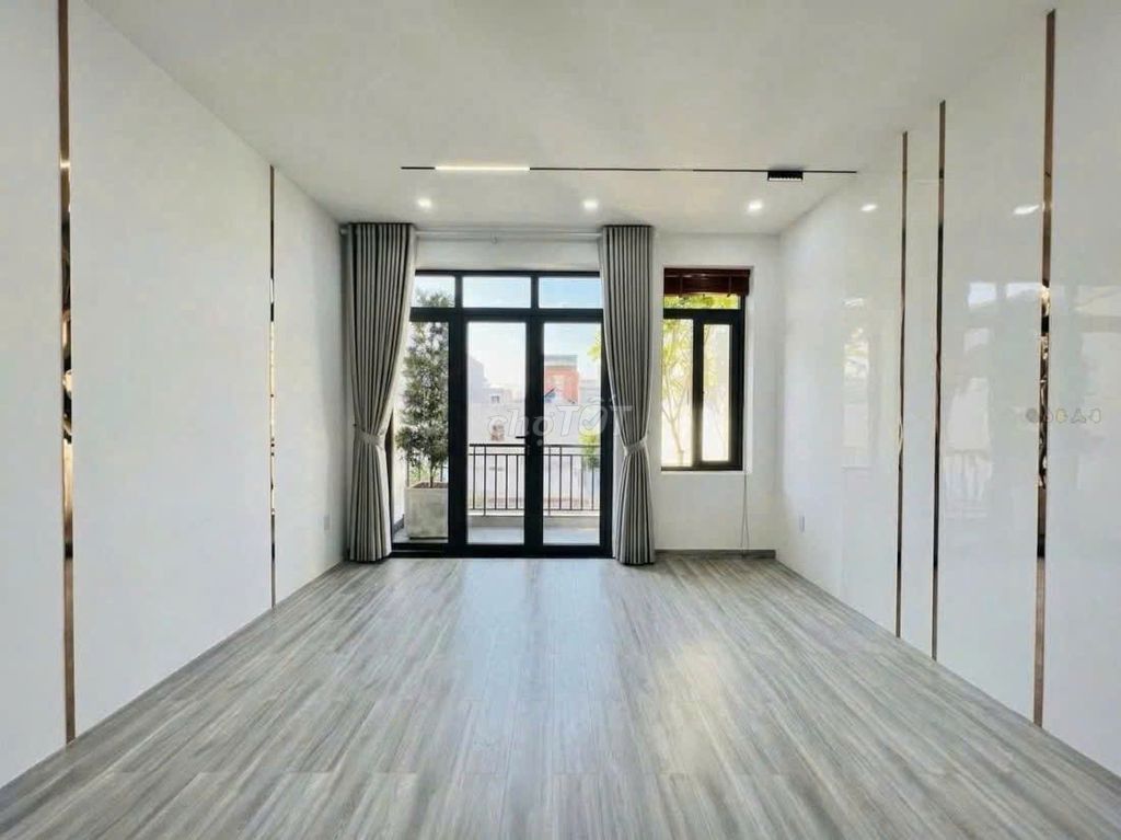 Rent hxt 295/3 B Tân Kỳ Tân Quý, P.Q.1 Q.Tân Phú.