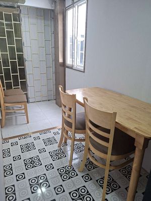 A nice room. A private kitchen, ready for Laundromat 38 near Gigamal Square.