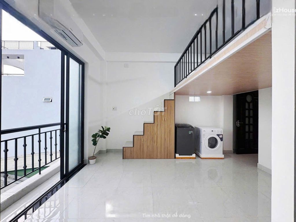 The new Lê Đức Thọ Street has 15 beautiful interior rooms.