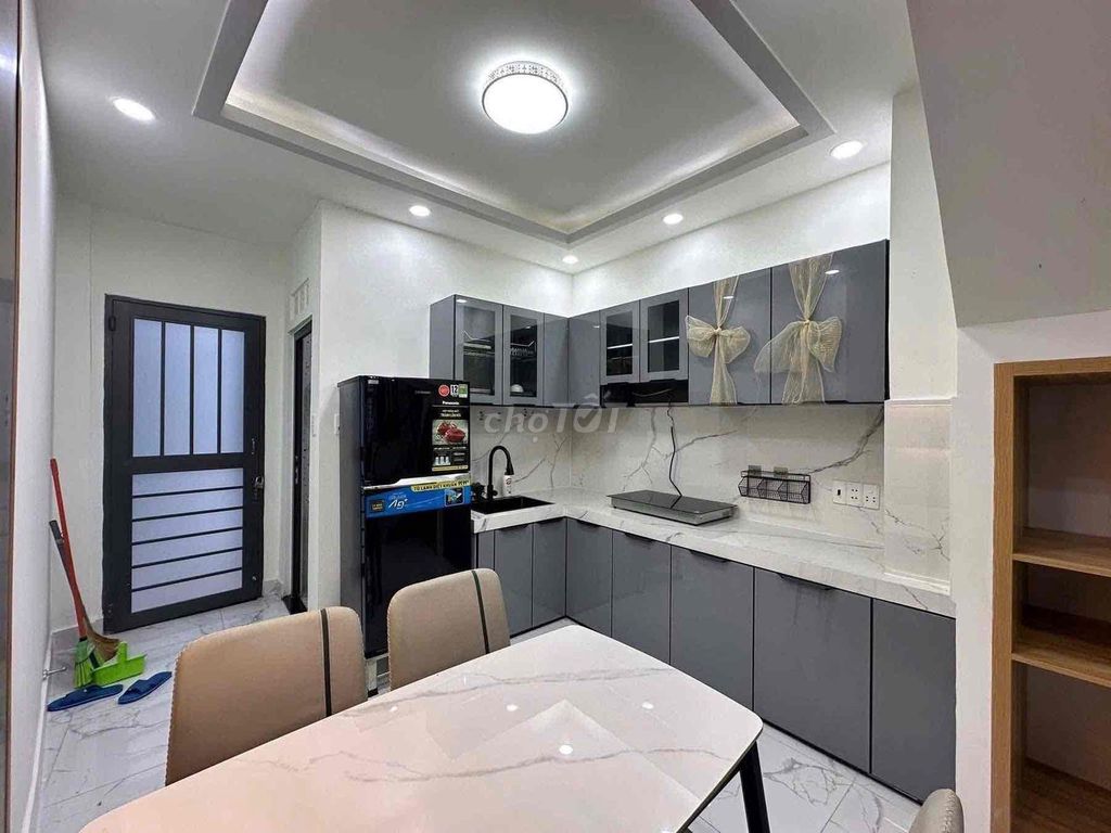 6 meters Tây Thạnh leads to the Clique, 2 sheets, 4 x 16 meters, 3 bedrooms, 2 toilets