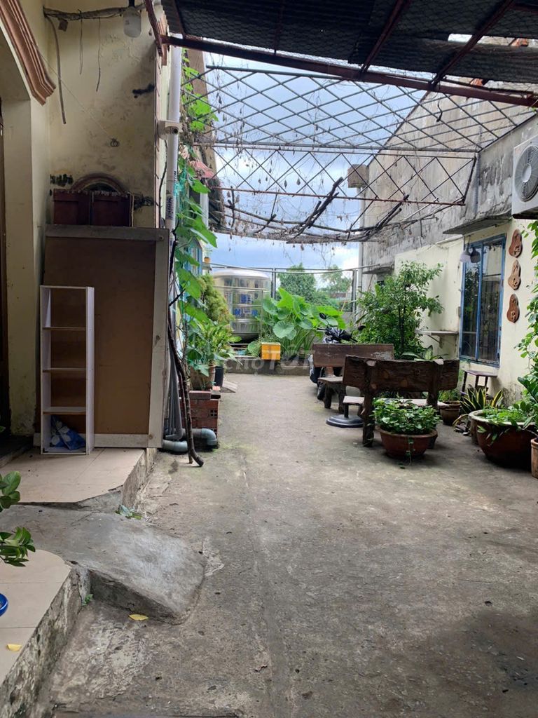 Rent an entire Nguyễn Văn Linh, District 7, area: 4 X15 - dt. 8 million per month