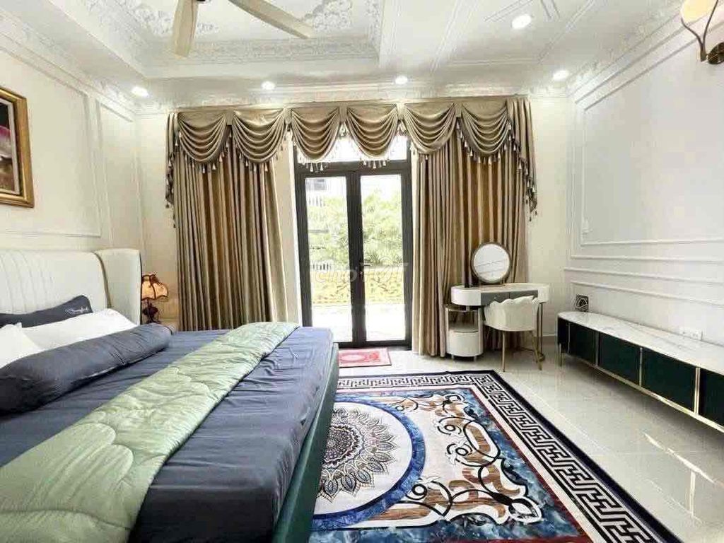 Rent a house - Green boat - Huỳnh Tấn Phát