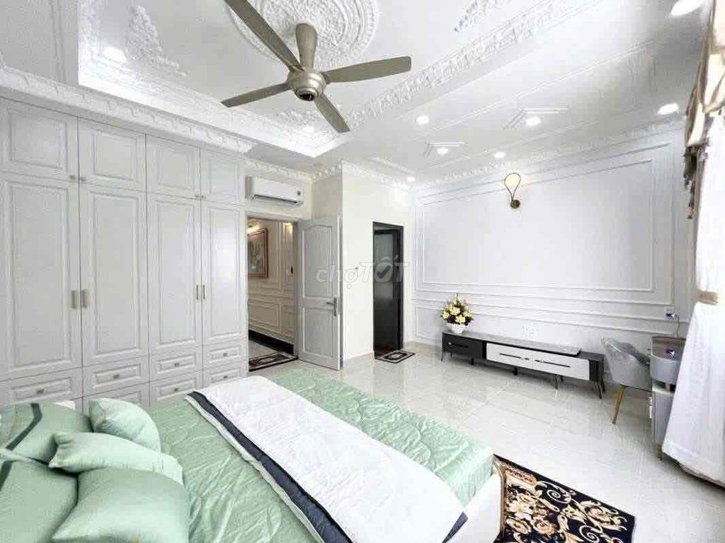 Rent a house - Green boat - Huỳnh Tấn Phát