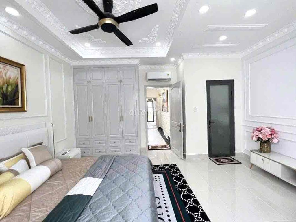 Rent a house - Green boat - Huỳnh Tấn Phát
