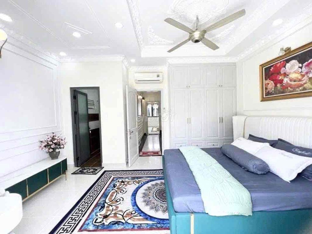 Rent a house - Green boat - Huỳnh Tấn Phát