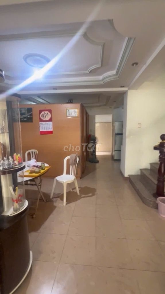 Hoa Lan cash, vip Phú Nhuận, area 8 x16 meters, ground 4 elevators