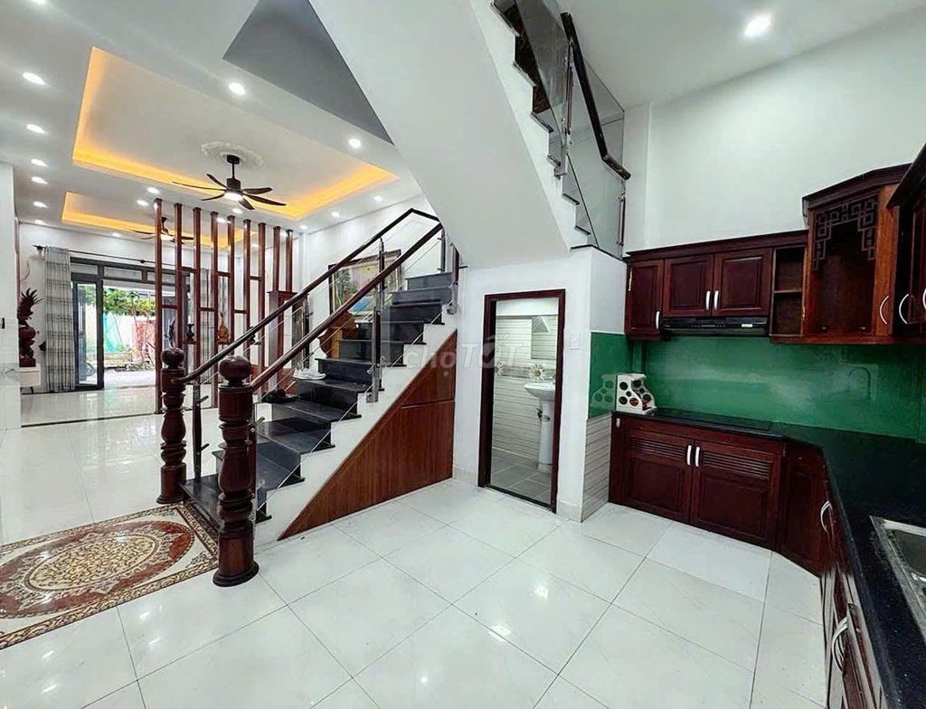 The large Nguyễn Trọng Tuyển -4 x18 m new home is rented by two floors.