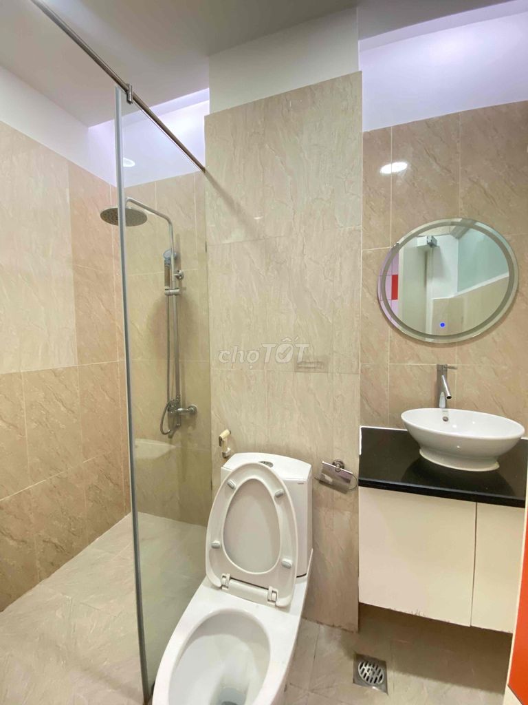 4 x16 M, 3rd District Center, for only 30 million