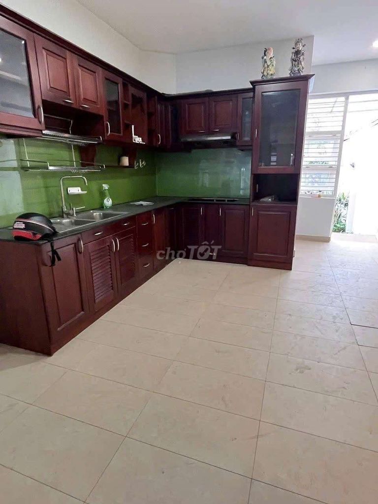 House 1 :2 4 4 4 4 4 x 20 m bedroom 4 x 20 meters Lâm Văn Bền Railway