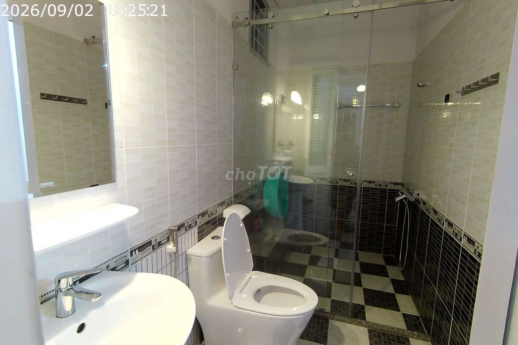 Rent an apartment on Nguyễn Văn Đậu, Bình Thạnh, tp Hcm
