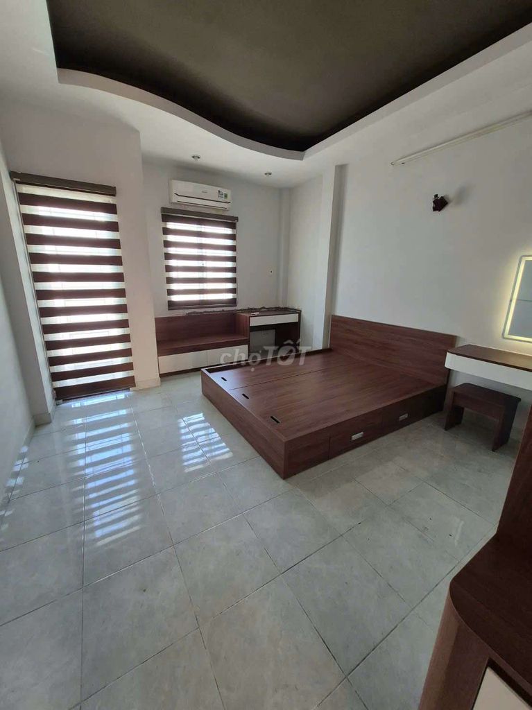 Rent a new house on the street near the airport - etown - aeon 3 bedroom 3 toilets