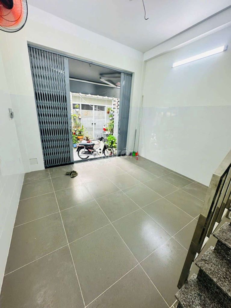 Rent an O/C 112/18 new incenser - 3 sheets-four bedroom 3 toilets