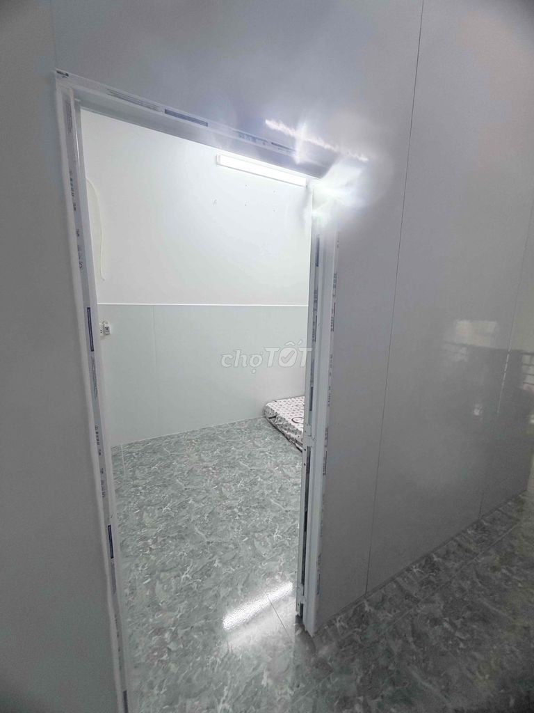 The owner needs to rent a Tây Lân street house.