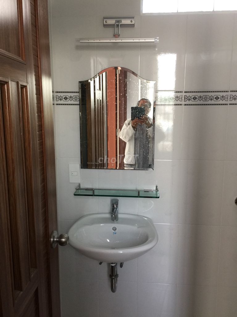 Phạm Văn Đồng front house for the original rent
