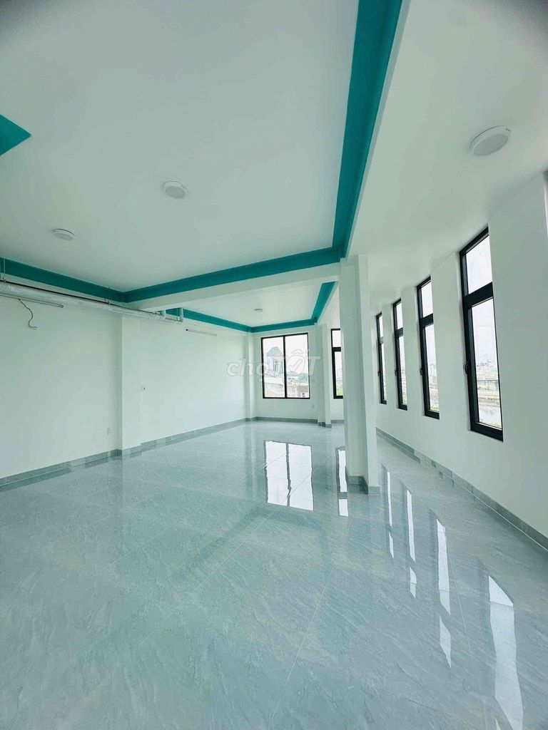 The original office is 500 meters wide ready.