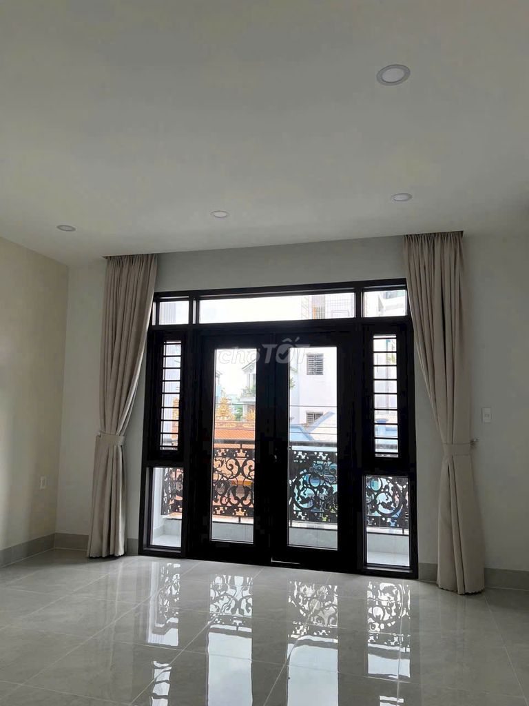 Need to rent an alley house 299/4 A Lý Thường Kiệt-7* 15 District 11