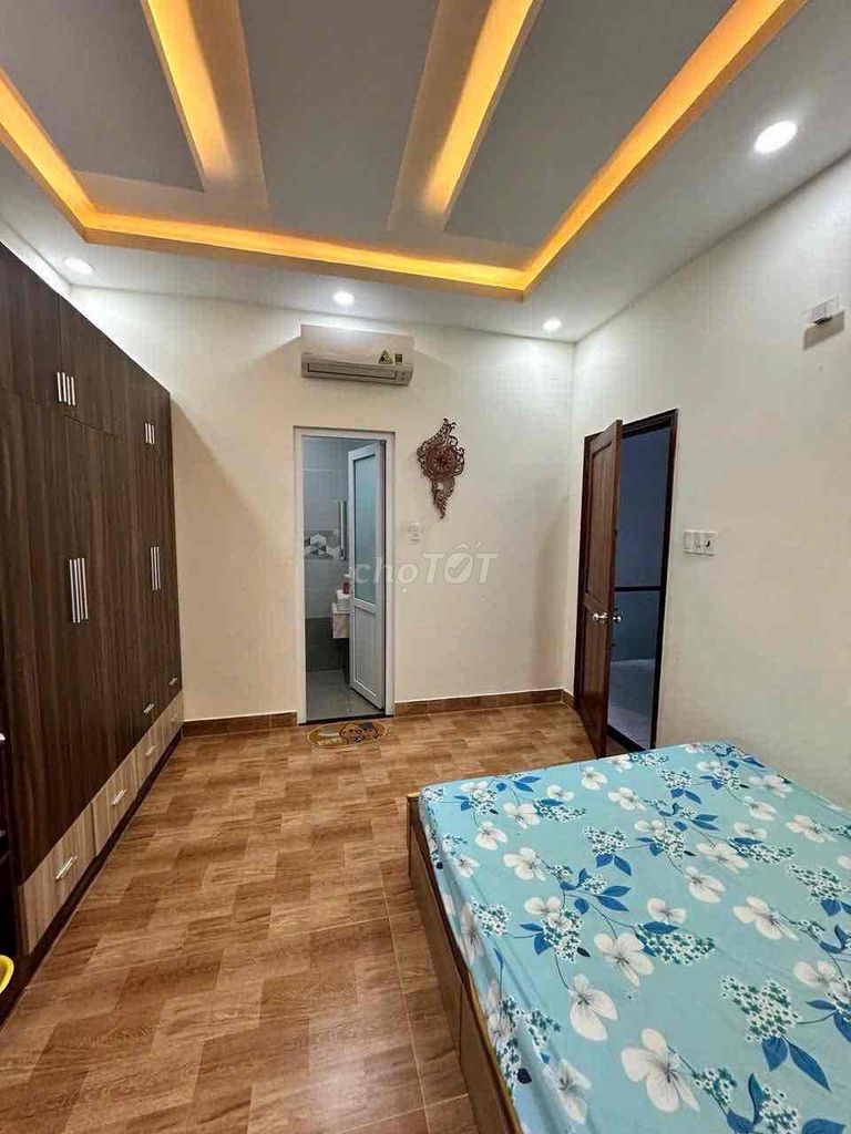 Rent an alley house at 89/4 số 8-1-711-Gò Vấp: 15 million met.