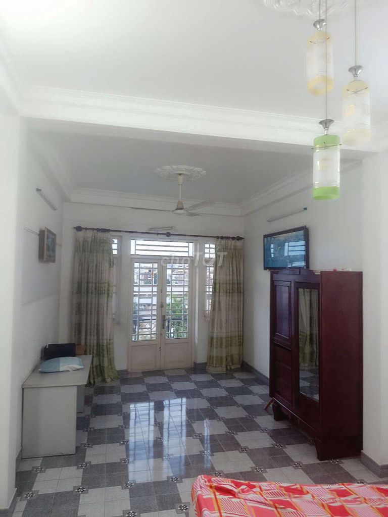 in front of 145 Lý Chiêu Hoàng 4 x25 1 Mt 4th floor 1 8 bedroom