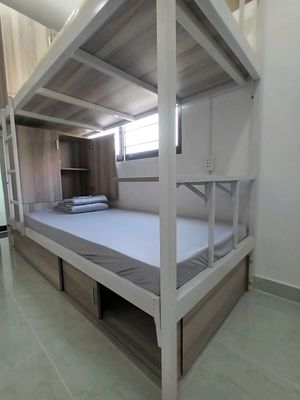 Free dorm number 1 Lê Đức Thọ, which is 1 million people per month.