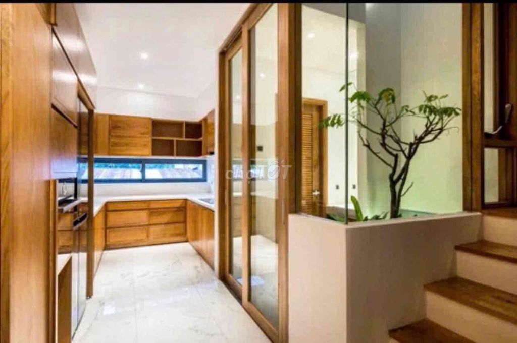 Long time, 1 Nguyễn Hậu, 4th floor St. 5 x 20 meters