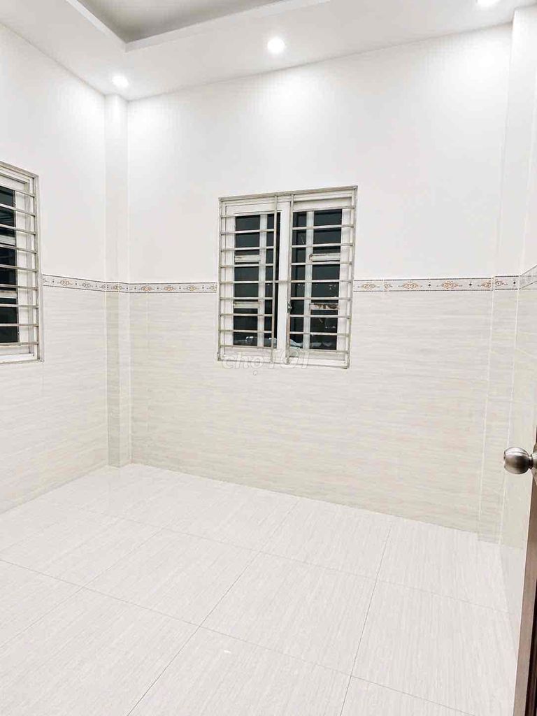 1 st 2th floor 4 4th floor bedroom 3 alley toilet 6 Linh Tây near ENSIER