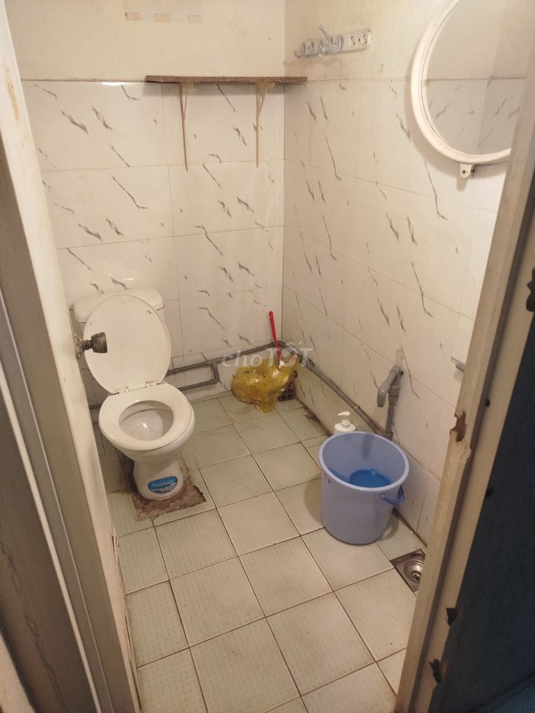 Rent the original house, 275 cmt8 Alley, near the capital apartment.