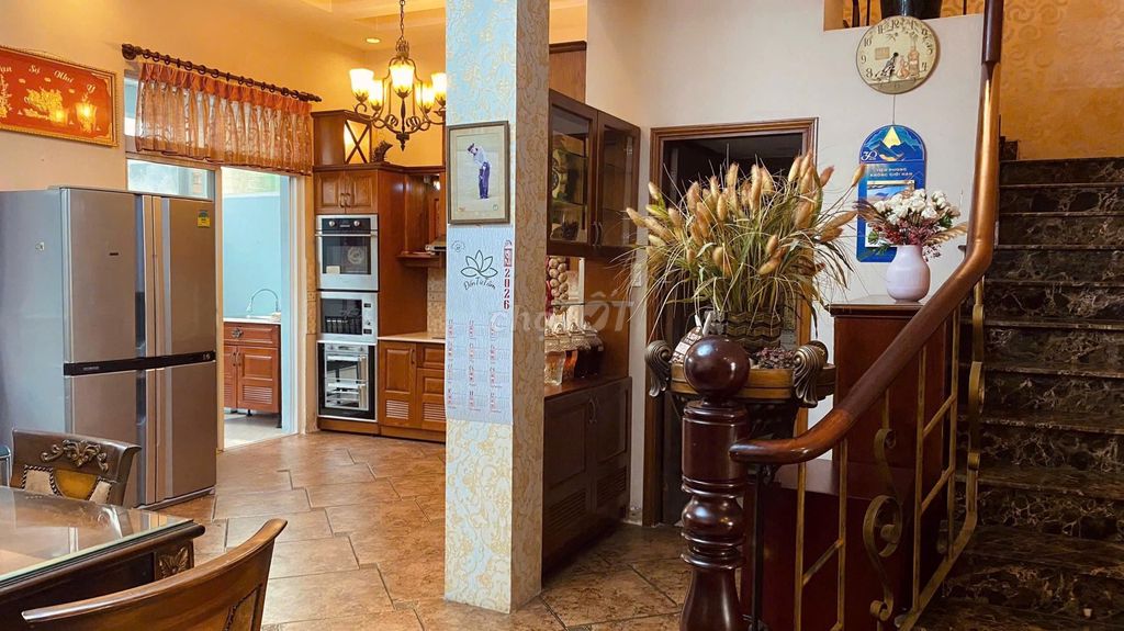 It's too cheap! Rend a house of 108 meters, right here in the United States of America.