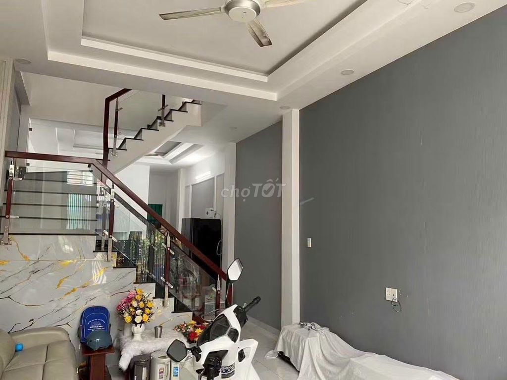 Rent a house 1 st floor of Hong-194 8th floor An Funky