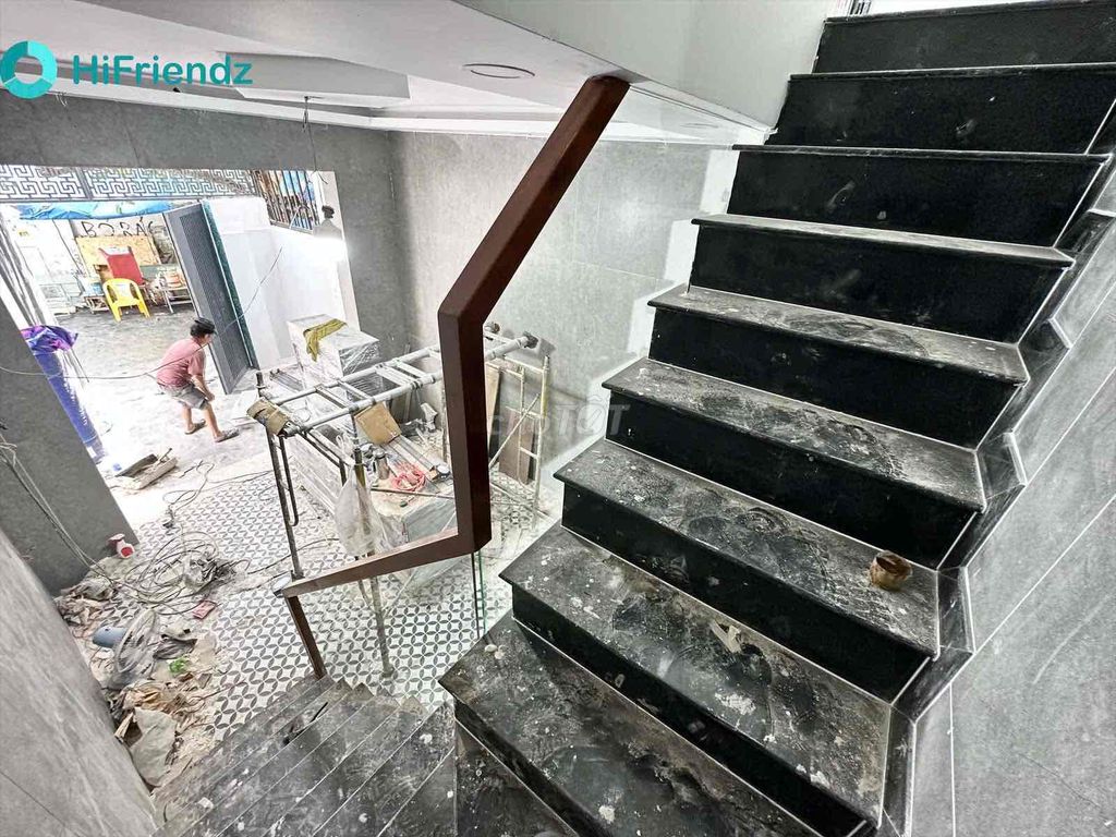Rend three bedrooms right across the border with the halu-iuh-peace.