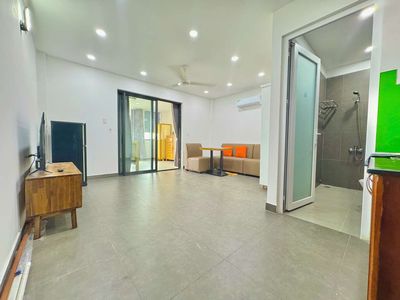 The penthouses split up the 60 M2 kitchen view near the literary university.