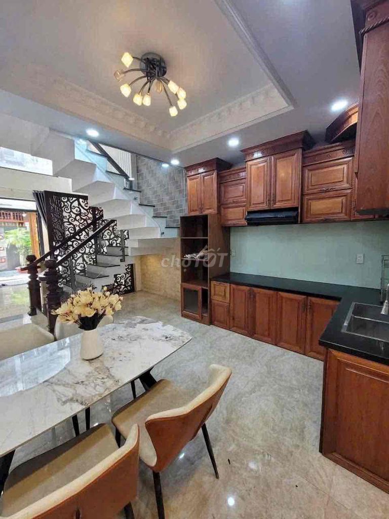 Rent Gò Vấp Root House