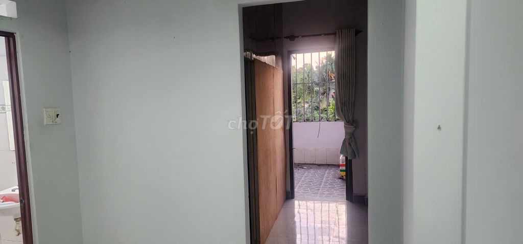 Rent the original building 354/69 Vườn Lài, District 12.