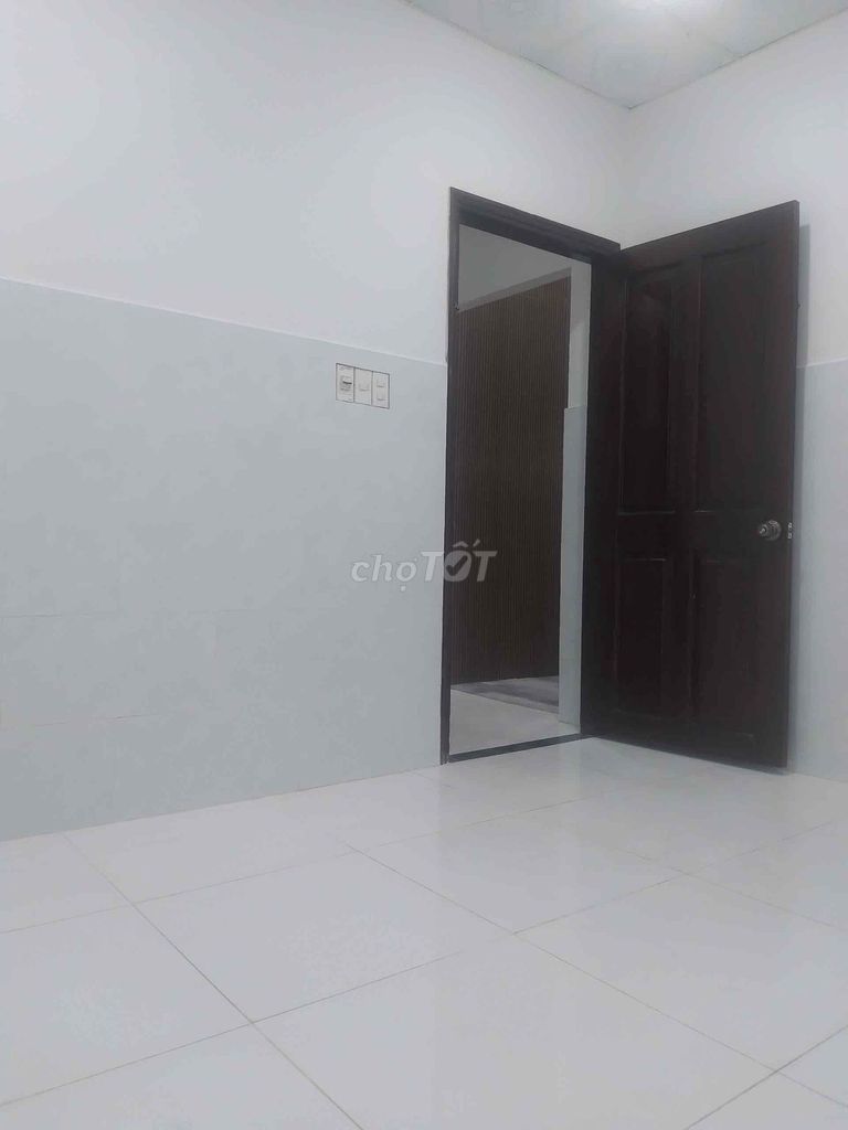 Rent an entire LFL Quốc lộ 13 alley, Flat, Thủ Đức