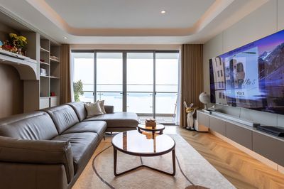 -sky89 rents three bedrooms.2 toilets 114 meters full of high-level furniture.