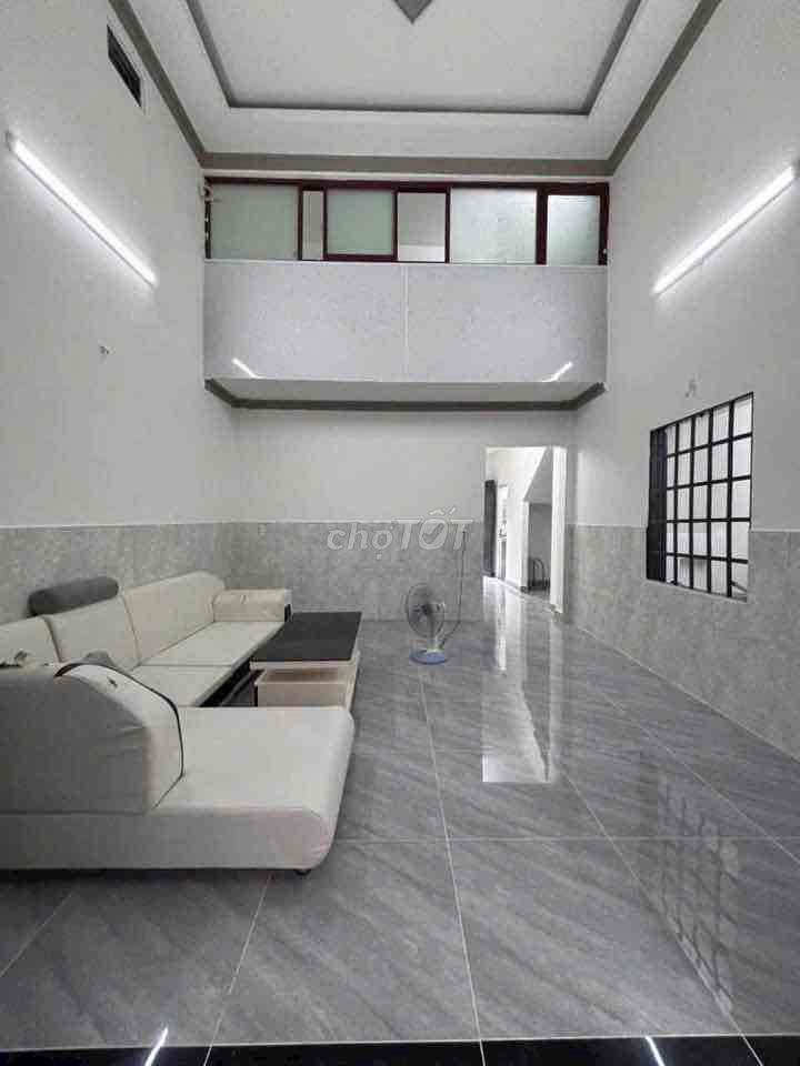 Rent an alley 136/ số 1 (1903) 16 Gò Vấp.