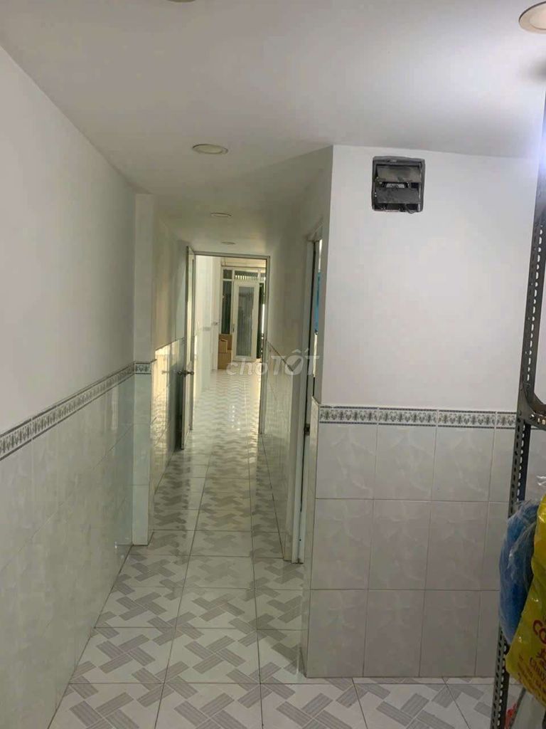 House 440.30 meters with a super-held tower. /Present/Lê Trọng Tấn – Archive + In