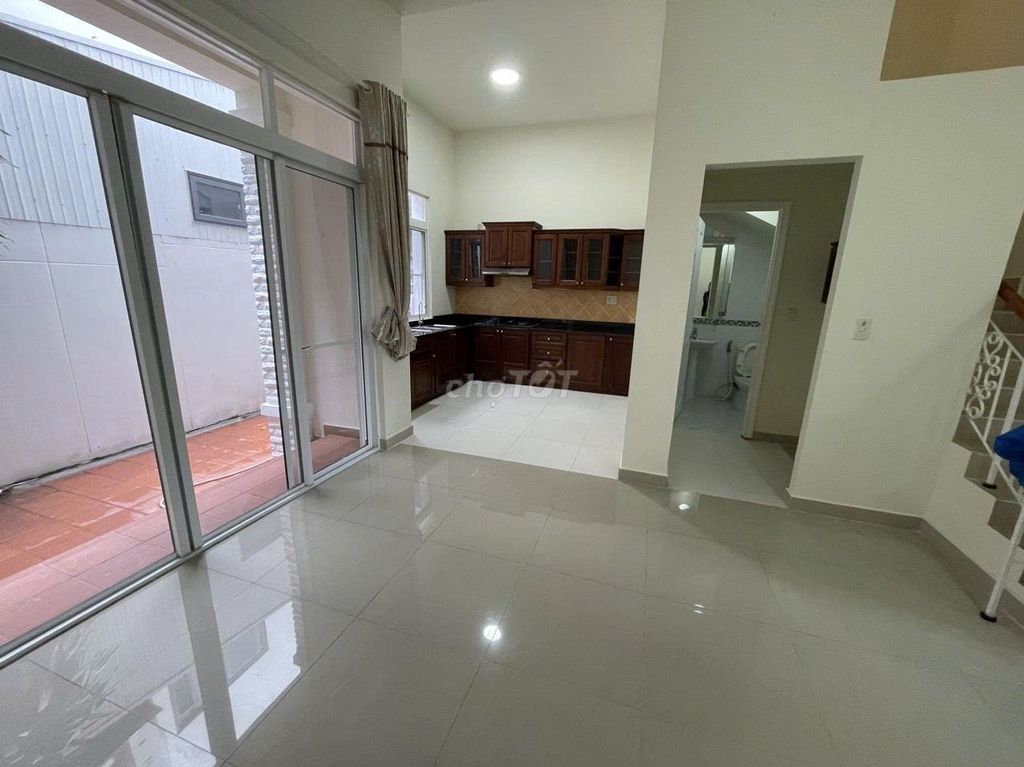 Shock! Rent the Mỹ Giang villa at the nice spot on the Star bridge.